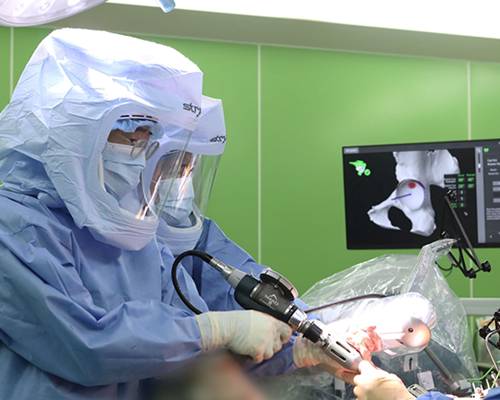 김중일 교수 수술 사진