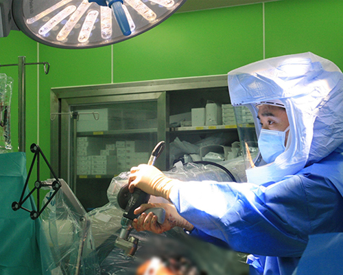 김중일 교수 수술 사진